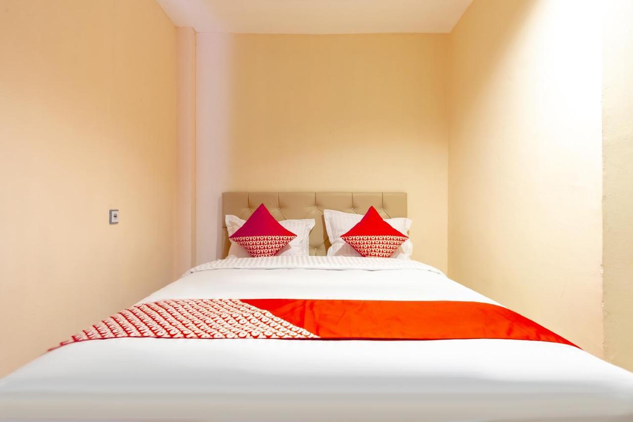 OYO 2895 Paranginan Residence Medan Bagian luar foto